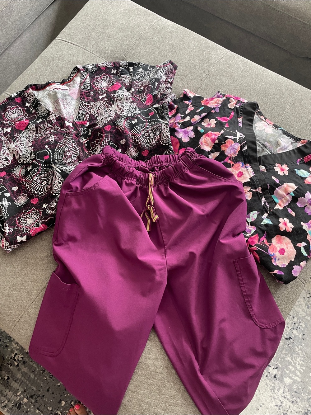 3 piece mix and match scrub set (all size medium).